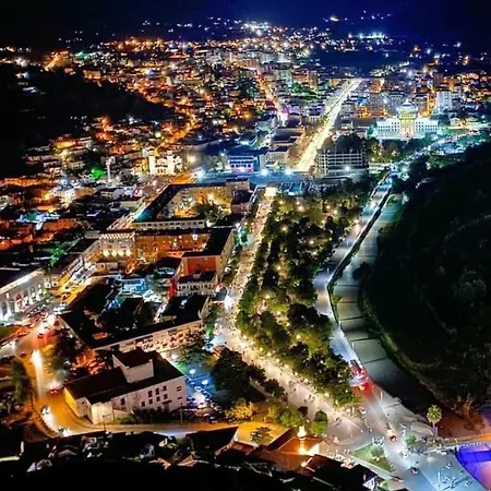 Twins Mangalem 게스트하우스 3*